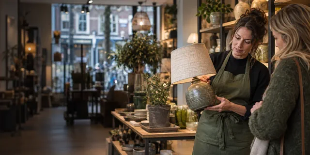 Een gesprek in een winkel